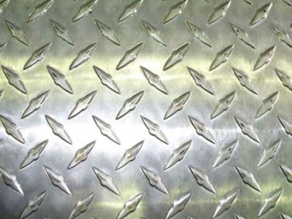 aluminievii_riflenii_list_daimond Алюминиевый рифленый лист Даймонд (Алмаз) 3x1200x3000 АМг2НР